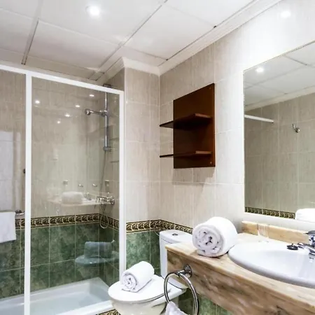 Lpc Superior 50 Meters From The Sea With Wifi And Pool Lägenhet *