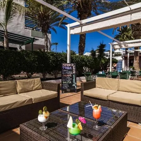 Lpc Superior 50 Meters From The Sea With Wifi And Pool